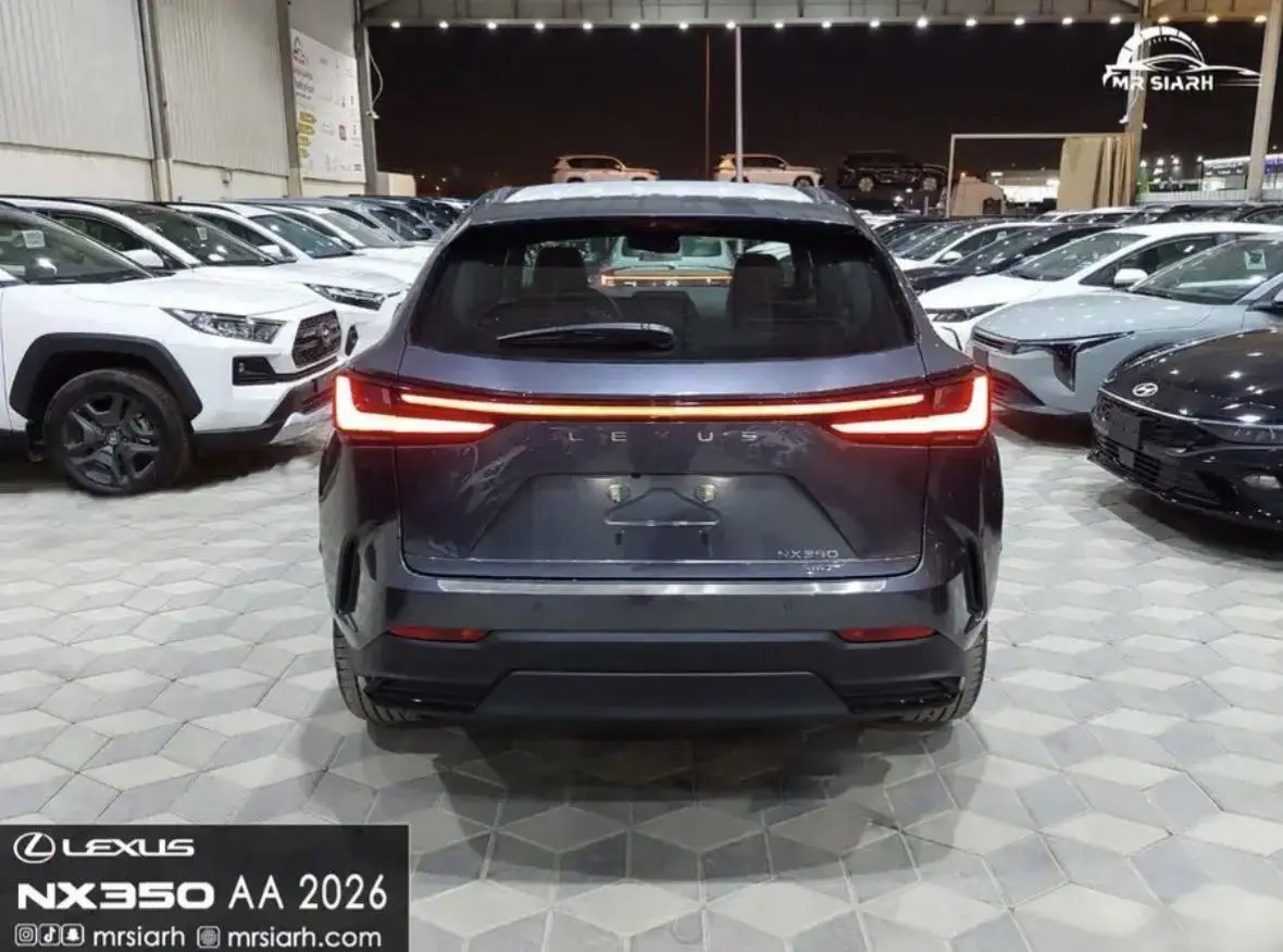 لكزس NX350 AA